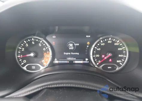 2018 Jeep Renegade Trailhawk 4X4 из США, поврежденный, VIN ZACCJBCBXJPG76647